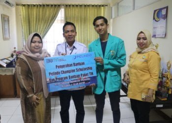 Mahasiswa Unidha dan UNP Termima Beasiswa dan Bantuan Perangkat TIK dari Pelindo II Teluk Bayur