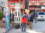 Miniatur Jam Gadang di Batas Kota Bukittinggi Terbengkalai