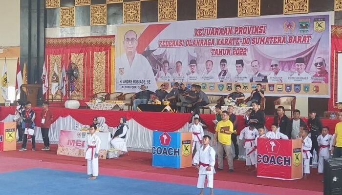 1.038 Atlet Karate Perebutkan Piala Bergilir Ketua FORKI Sumbar