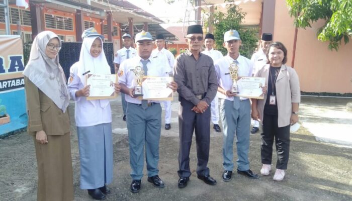 SMA Praja Nusantara Sumbar Berhasil Meraih Peringkat 1 Lomba Cipta dan Baca Puisi