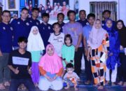 Sebelum Bertanding Lawan Sriwijaya FC, Pemain Semen Padang FC Santuni Anak Yatim di Palembang