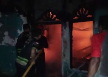 Satu Unit Rumah dan Dua Unit Sepeda Motor Hangus Dilalap Si Jago Merah di Nagari Tabiang Tinggi