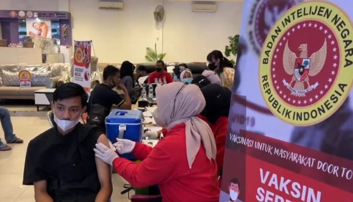 BINDa Sumbar Vaksinasi Covid-19, Sasar Pusat Perbelanjaan di Padang