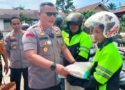 POLRI PEDULI: Polres Sijunjung Tebar 350 Paket Sembako untuk Warga Tidak Mampu
