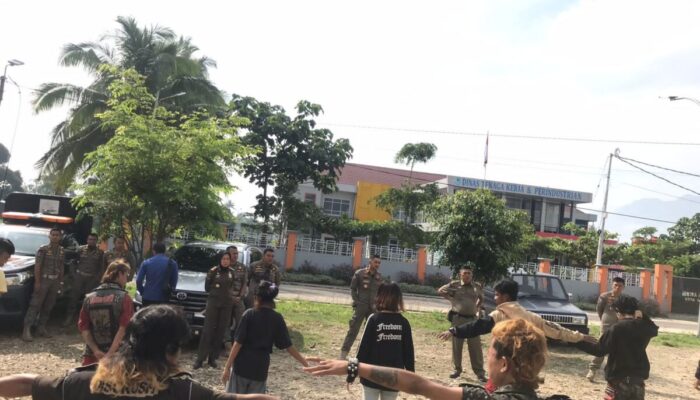 Meresahkan Warga, Belasan Anak Punk Diamankan Satpol PP Payakumbuh