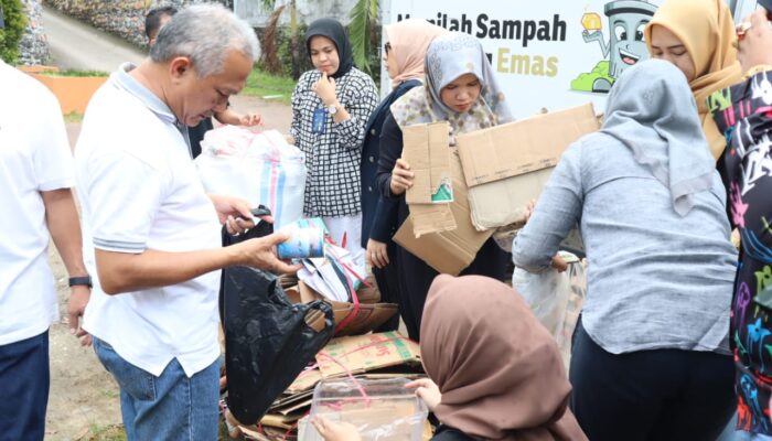 World Cleanup Day, PT Pegadaian Gelar Green Life Action Movement