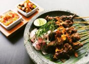 Hotel Santika Padang Sediakan Menu Sate Meranggi dan Iga Bakar Spesial