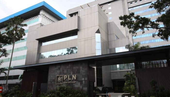 Gerak Cepat Menuju Pembangkit Terbesar di ASEAN, PLN Langsung Kukuhkan Jajaran Direksi 2 Sub-Holding Baru