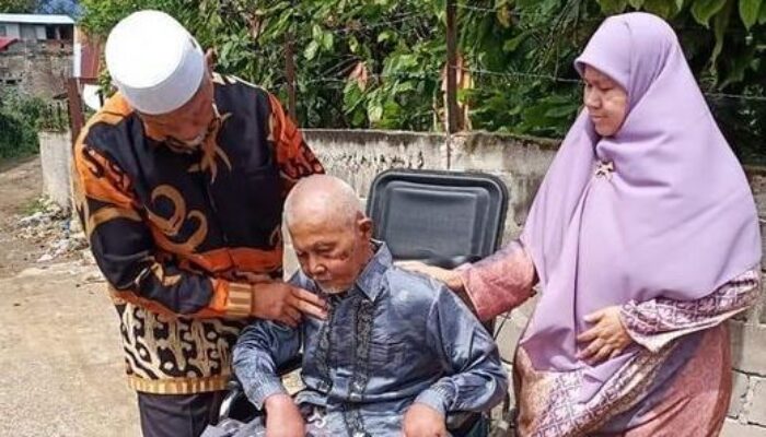 Gubernur Sumbar Berduka! Sebelum Abak Meninggal Dunia, Mahyeldi Selalu Sempatkan Diri Memijit Sang Ayah
