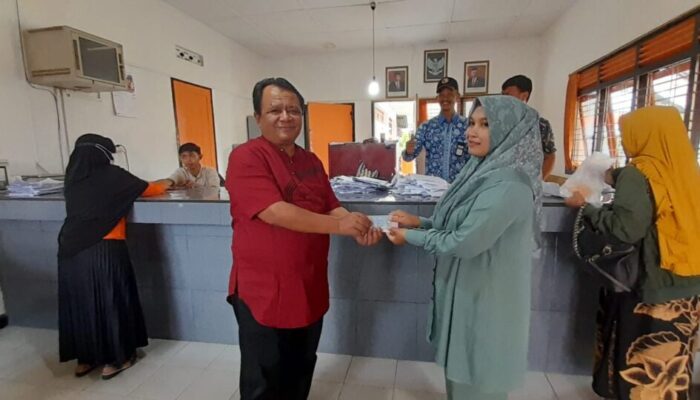 Kantor Pos Cabang Biaro UPT Bukittinggi Bayarkan BLT BBM