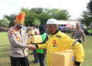 Polda Sumbar Serahkan 5.000 Paket Bansos Pada Pengemudi Angkutan Umum