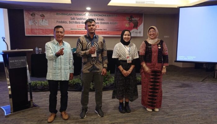 Dinas Pariwisata Sumbar Ajak Fotografer Manfaatkan TI