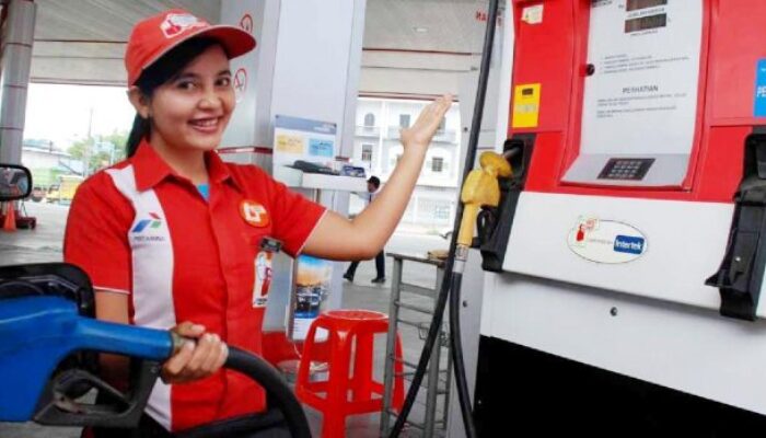 Ngeri! Harga BBM Pertalite dari Rp7.650 Naik Jadi Rp10.000, Solar dari Rp5.150 Jadi Rp6.800