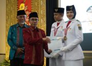 Siswa Paskibraka Sumbar dapat “Kado Beasiswa” dari PLN di Malam Resepsi Hari Jadi Provinsi Sumatera Barat