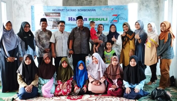HUT Ke-74, Harian Haluan Berbagi Bersama Panti Asuhan Aisyiah Lubuk Alung