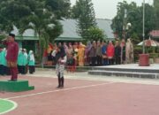 Hari Sumpah Pemuda, Guru dan Murid SD di Dharmasraya Berpakaian Adat Nusantara