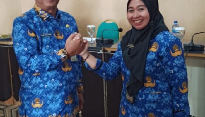 Bupati Dharmasraya Sutan Riska Lantik Tiga Pejabat Tinggi Pratama