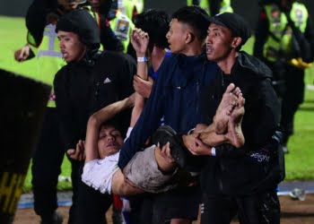 Presiden Jokowi Hentikan Liga 1, Korban Tewas Tragedi Maut Kanjuruhan Jadi 129 Orang