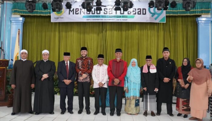 Menuju Satu Abad, Peringatan Milad Ke-99 Diniyyah Puteri Berlangsung Meriah
