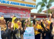 Bertabur 100 Lebih Piala, Gebyar 44 Tahun SMPN 8 Padang Berlangsung Semarak