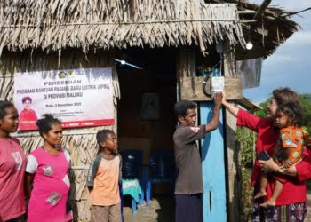 Dapat Pasang Baru Gratis dari Pemerintah, 75.890 Warga Kurang Kini Bisa Nikmati Cahaya Lampu dari PLN