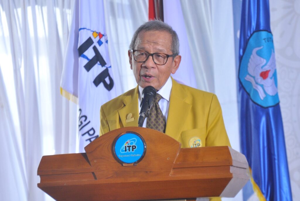 Ketua Yayaan Institut Teknologi Padang, Zulfa Eff Uli Ras