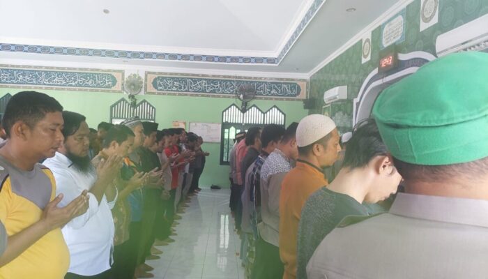 Polres Donggala Gelar Salat Gaib dan Doa Bersama untuk Korban Gempa Cianjur