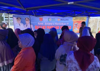 Ringankan Beban Warga, Dinas Perikanan dan Ketahanan Pangan Agam Gelar Bazar Sembako Murah