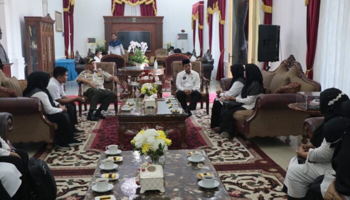 Nasibnya Tak Kunjung Jelas, 486 Guru yang Lulus PG 2021 Mengadu ke Gubernur Sumbar