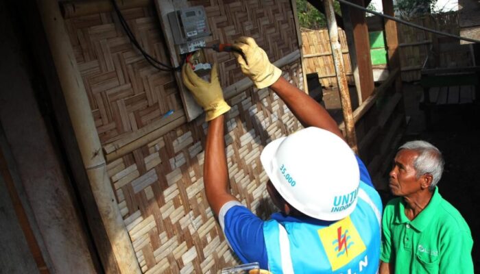 TIPS: Anda Ingin Liburan Nataru? Berikut Cara Aman Tinggalkan Rumah dari Bahaya Listrik