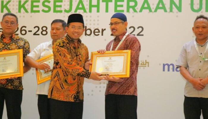 Quintrick! UPZ Semen Padang Raih Penghargaan Baznas Award 2022