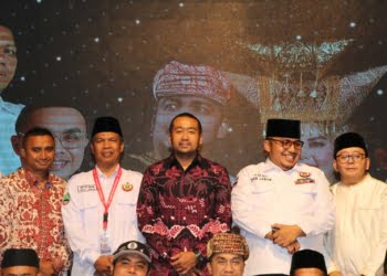 Wagub Audy Joinaldy Apresiasi Acara Sumarak Minangkabau di Tatar Sunda
