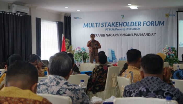 Terangi Pelosok Nagari, PLN Gratiskan Biaya Lampu Penerangan Jalan Umum