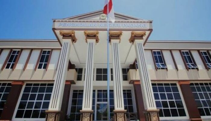 Ada Apa Ya! Developer Griya Elok Town House Beserta 4 Tergugat Lainnya Digugat Kaum Sikumbang di PN Padang