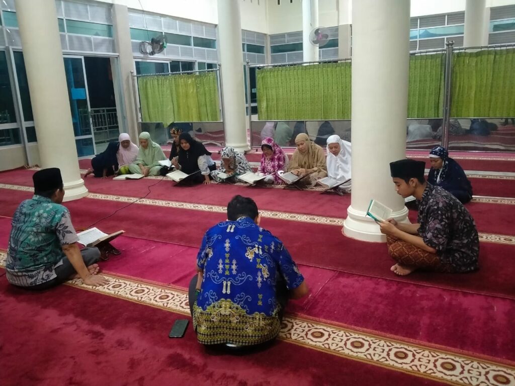 Desa Sikapak Timur