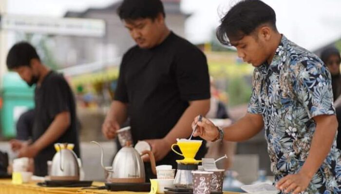 Ahli Peracik Kopi dari Padang, Pekanbaru dan Medan Akui Kelezatan Kopi Solok Selatan Berkelas Nasional