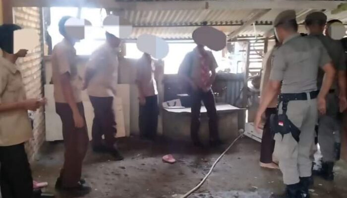 Pelajar Kota Padang Berulah Lagi, Kali Ini Asyik Main Biliyar saat Jam Sekolah