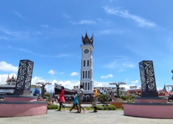 Difasilitasi Pemko, PKL di Bukittinggi Bakal Berjualan dengan Pakaian Adat