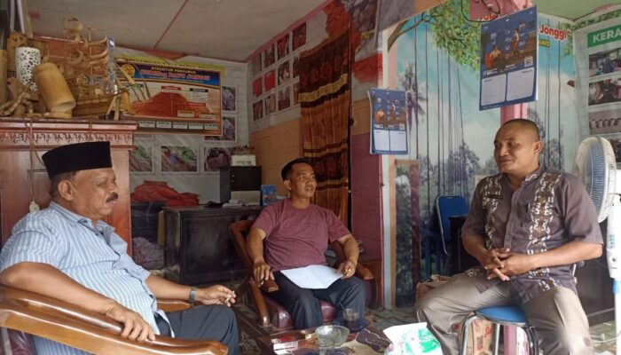 Bidik Sektor Pariwisata, BUMDes Jonggi Nagari Kumanis Sijunjung Kembangkan Usaha Batik