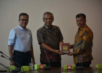 Berkunjung ke Riau, Manajemen Semen Padang Silaturahmi dengan Pemerintah Daerah