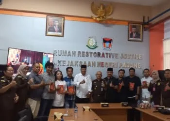 Kejari Padang Lakukan RJ Terhadap Enam Tersangka