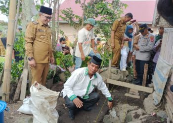 BAZ Tanah Datar Resmikan Program RTLH