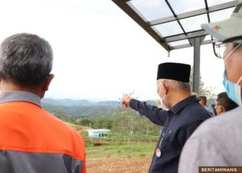 Terima Keluhan Warga, Gubernur Sumbar Langsung Perintahkan Dinas PSDA Perbaiki Irigasi  di Nagari Sirukam Solok