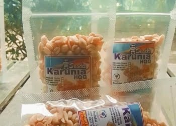 Makanan Ringan Berlabel Karunia HQQ Masuk Swalayan