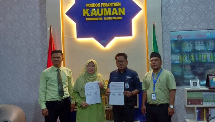 Tingkatkan Publikasi, Pesantren Kauman Padang Panjang Jalin Kerja Sama dengan Media Harian Haluan