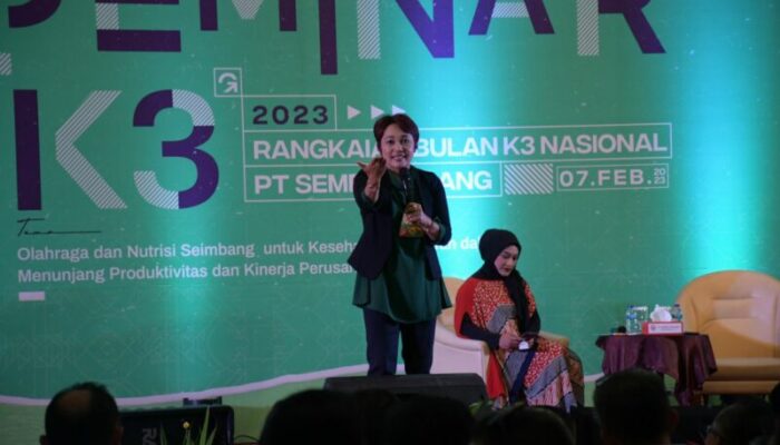 Hadirkan Ahli Gizi Indonesia Rita Ramayulis, Semen Padang Gelar Seminar K3