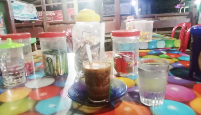 Rasa dan Ekstra Kelebihan, Teh Telur Powkit Tiga Dimensi Banyak Dikunjungi