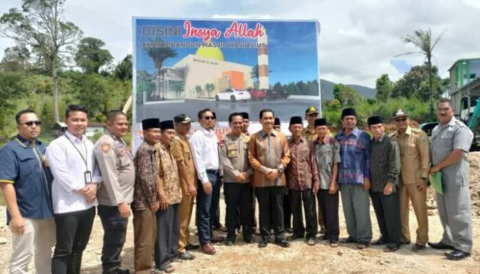 Komjen (Purn) Suardi Alius Sambagi Lokasi Pembangunan Masjid di Nagari Koto Gaek Guguk
