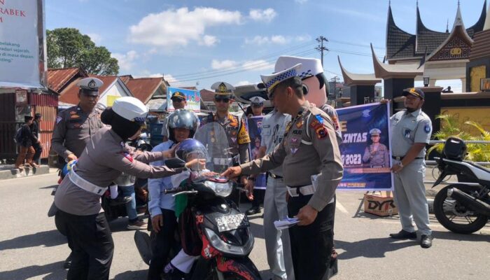 Satlantas Polresta Bukittinggi Gelar Kampanye Keselamatan Berlalulintas