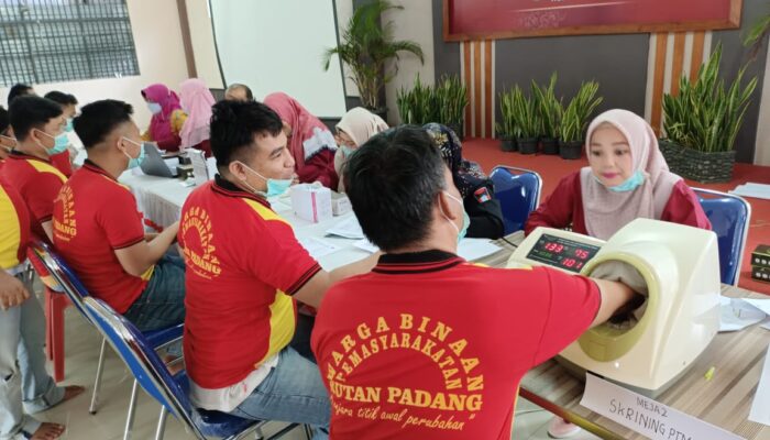 Antisipasi Penyakit Menular, Rutan Padang Bekerja Sama dengan Dinkes Lakukan Deteksi Dini